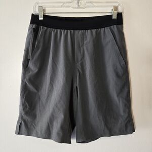 Ten Thousand The Interval Shorts 9" Mens Size Small Athletic Workout Lined Gray